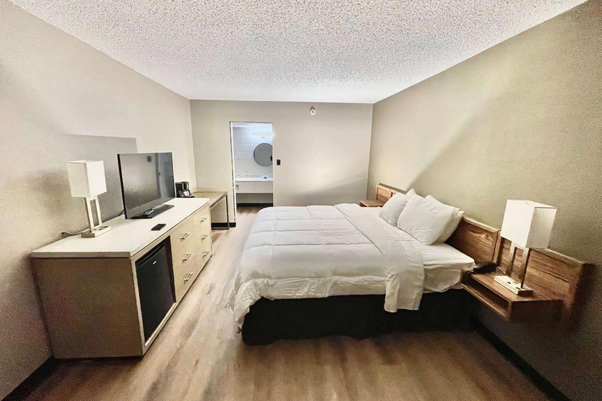 Super 8 By Wyndham Blythe Hotel ภายนอก รูปภาพ